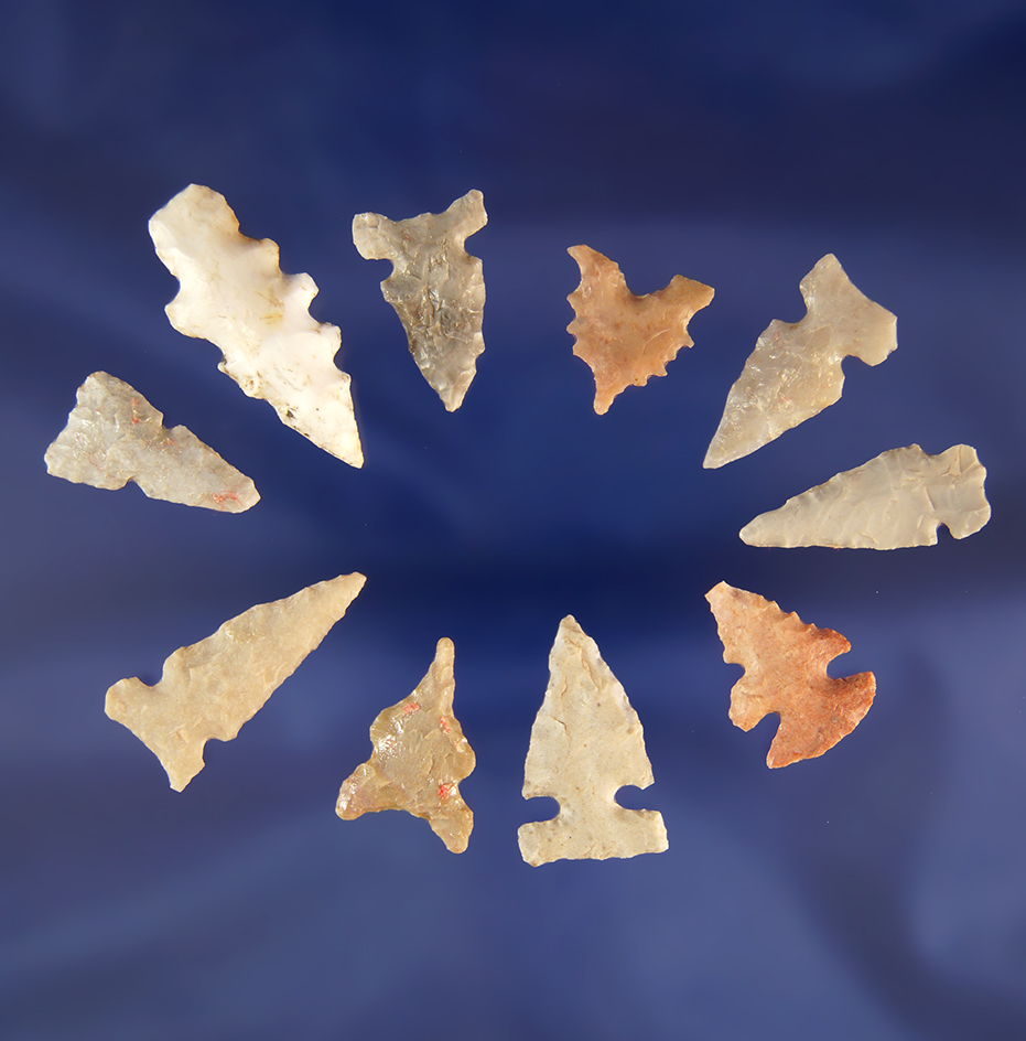 Group of 12 assorted southwestern U.S. arrowheads, largest is 1 1/2".