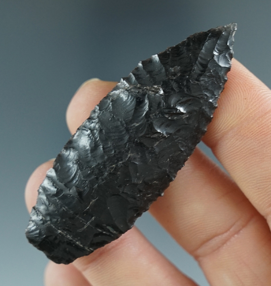 2 5/16" Cascade made from Obsidian. Found in 1938 in Lake Co., Oregon. Bennett and Stermer COAs.