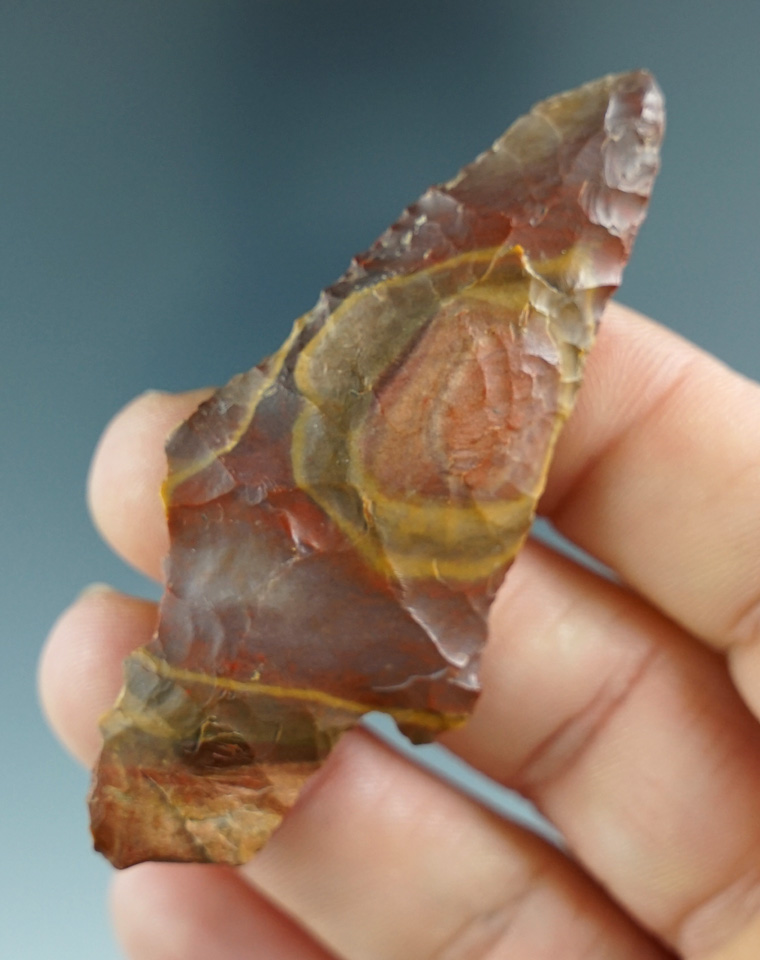 Beautiful color pattern on this 2 3/4" Adena made from Horse Creek Chert found in Tennessee.