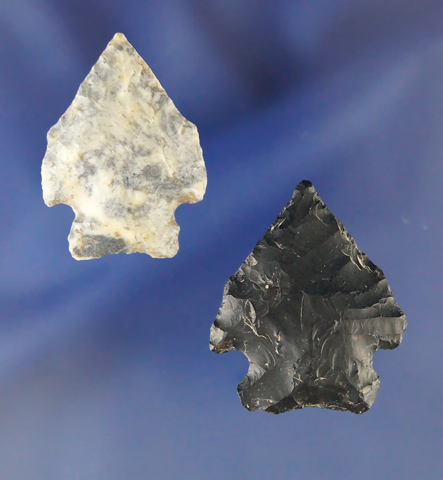 Pair of Coshocton Flint Ohio Pentagonal points in nice condition. Largest is 1 3/8".