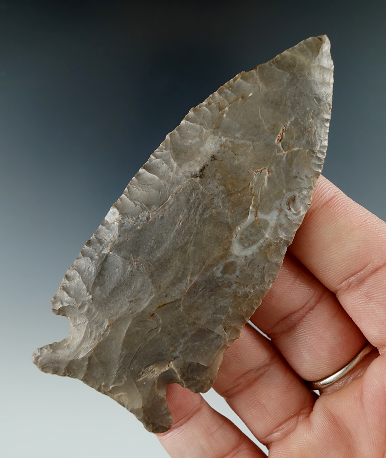 3 9/16" Stilwell made from attractive Fort Payne chert found in Kentucky. Bennett COA.