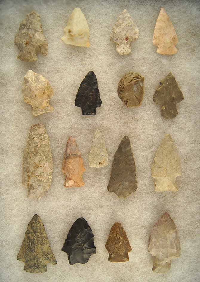 Group of 17 assorted Flint Arrowheads found in Ohio. Largest is 2 5/8".