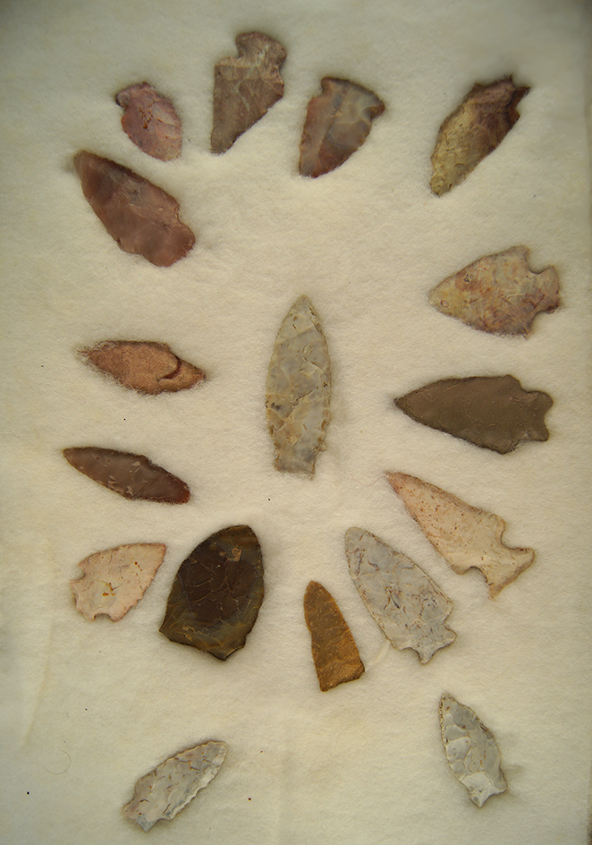 Group of assorted Ohio Arrowheads, largest is 2 3/16".