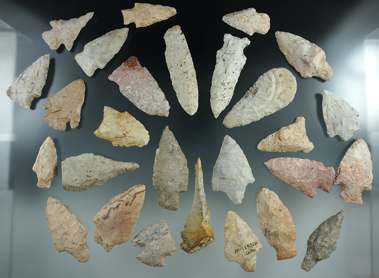 27 assorted Missouri points, largest is 3 9/16".