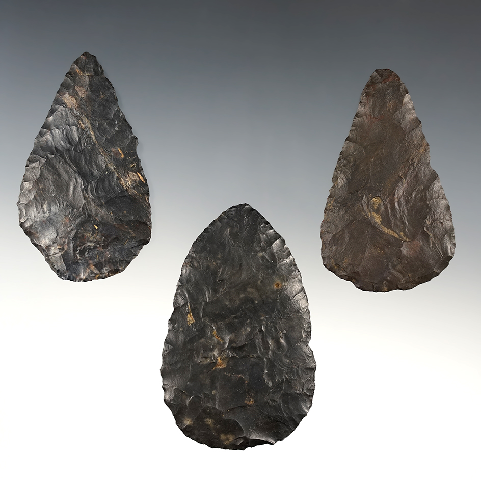 Set of 3 nicely flaked Ohio Blades. The largest is 3".