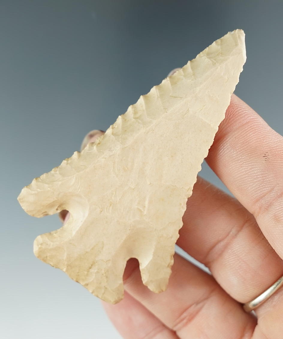 2 15/16" Lost Lake made from beige flint, found in Kentucky. Comes with a Bennett COA.