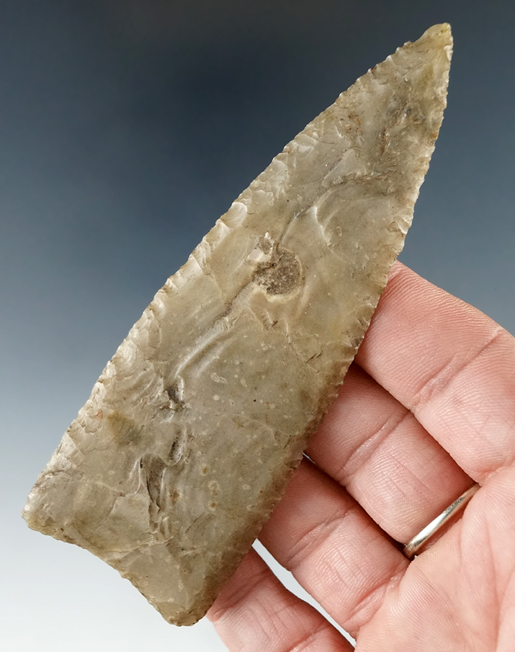 Thin and nice! Excellent flaking and style on this 4 1/8" Triangular Blade found in Texas.