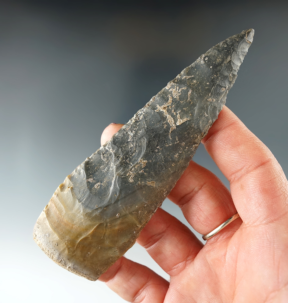 4 7/16" Knife found near the Tennessee River made from attractive multi-colored material.