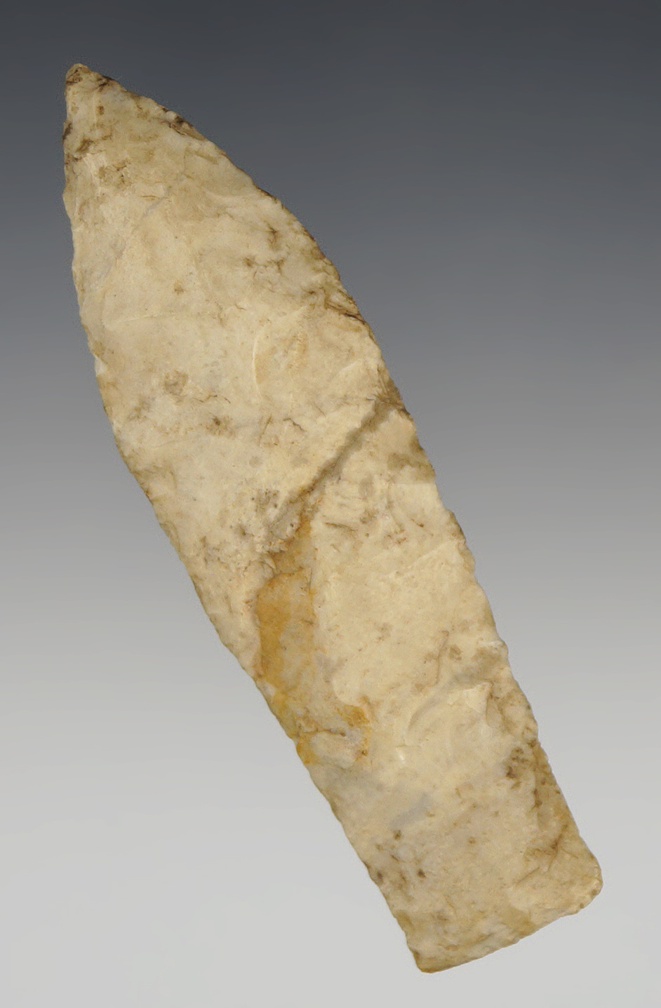 3 3/8" Lanceolate found in Boone Co., Kentucky that is very nicely styled.