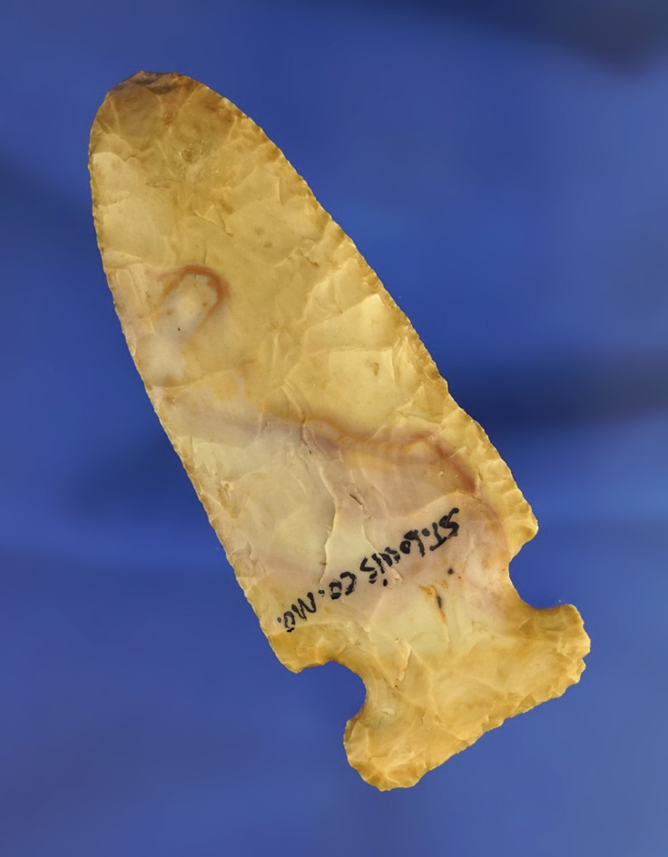 Beautiful material on this 3" sidenotch found in St. Louis Co.,  Missouri.