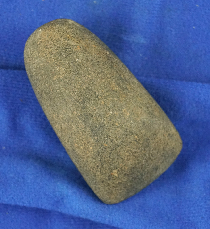 Well defined 3" Midwestern Celt in excellent condition.