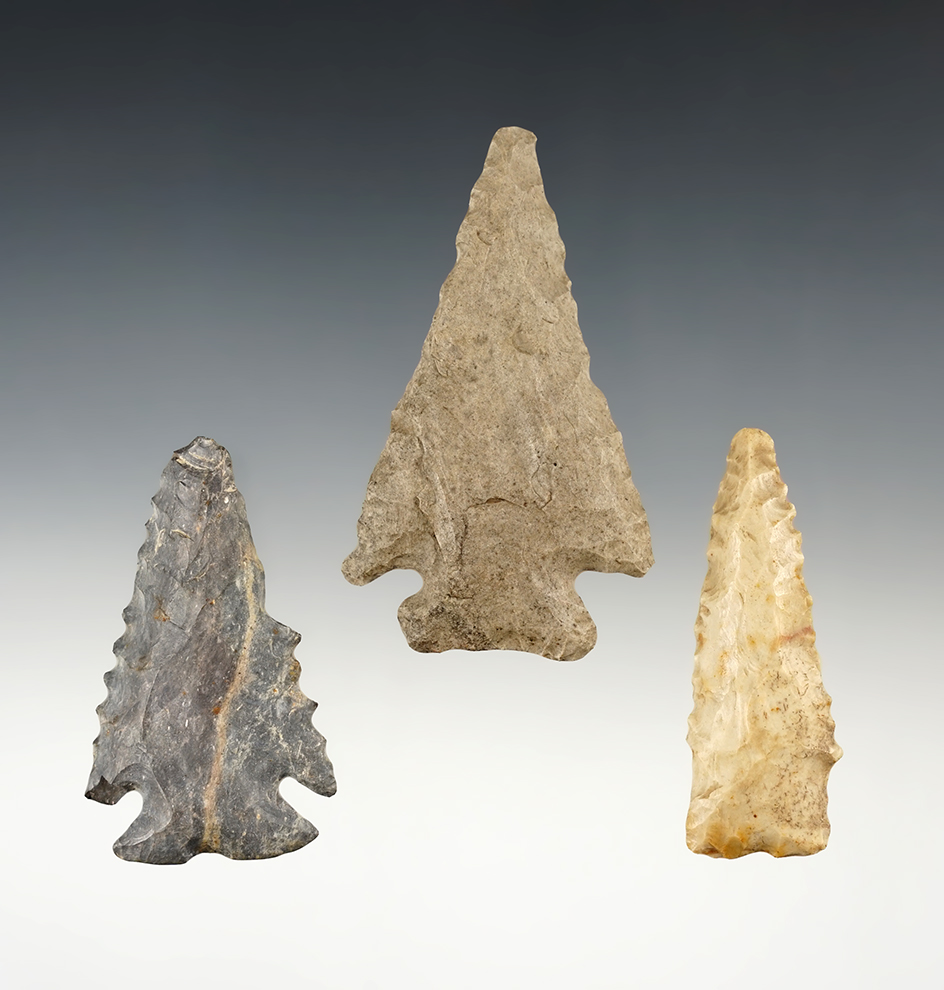 Set of 3 well patinated Ohio points. The largest is 3".