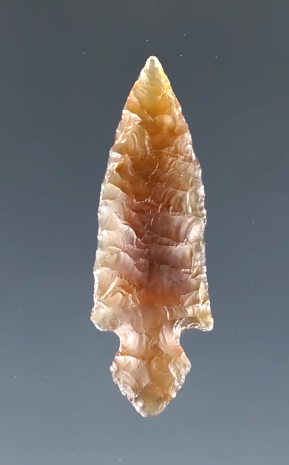 Classic style 1 1/16" Klickitat Dagger with excellent flaking. Made from beautiful Agate.