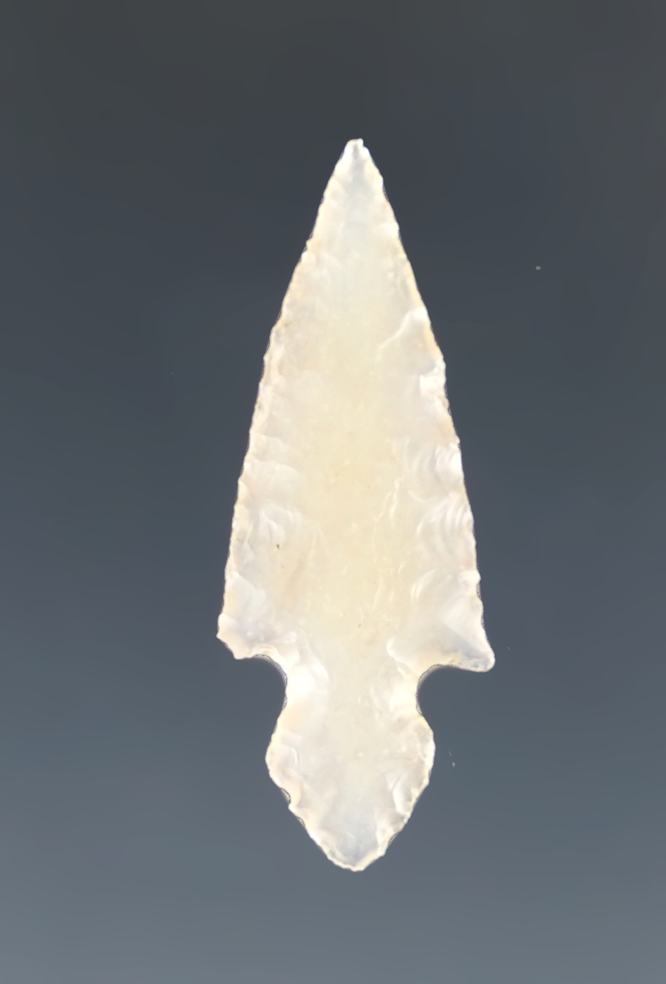 Excellent style on this 1 1/16" beautifully made and highly translucent Agate Klickitat Dagger.
