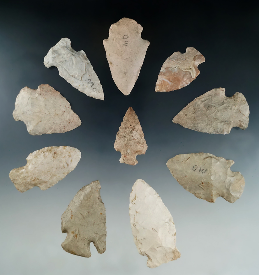 Set of 10 assorted Missouri arrowheads and knives, largest is 2 1/2".