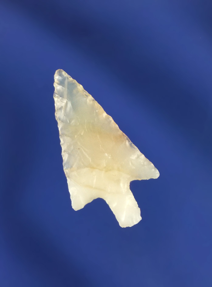 Exceptional style, flaking and material quality on this 13/16" Wallula found near the Columbia River