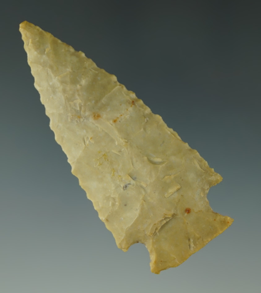 2 5/8" well styled and nicely flaked Cornernotch found in Texas.