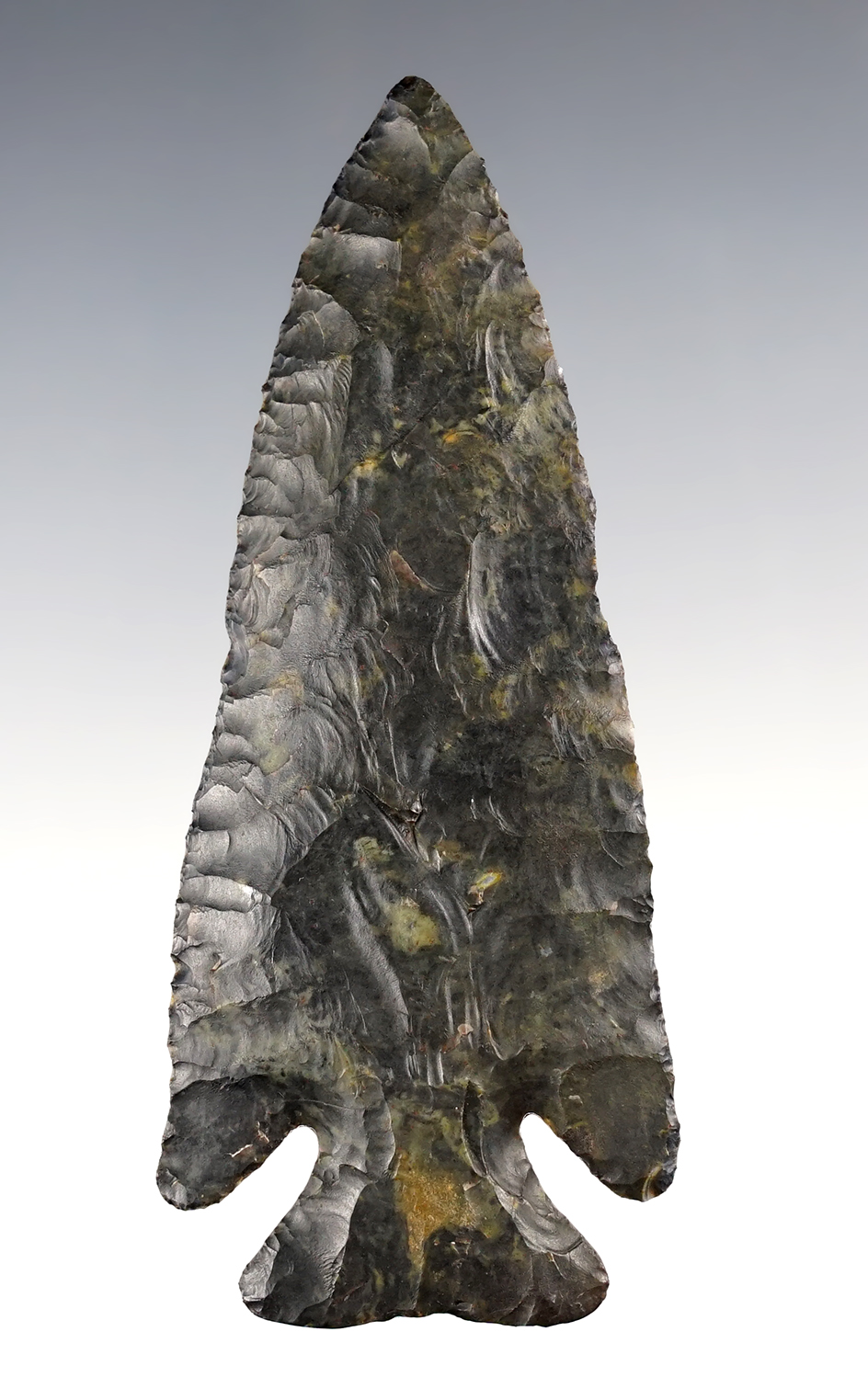 4 1/4" Archaic Thebes Deep Notch Bevel that is beautifully flaked from Coshocton Flint, Ohio. 