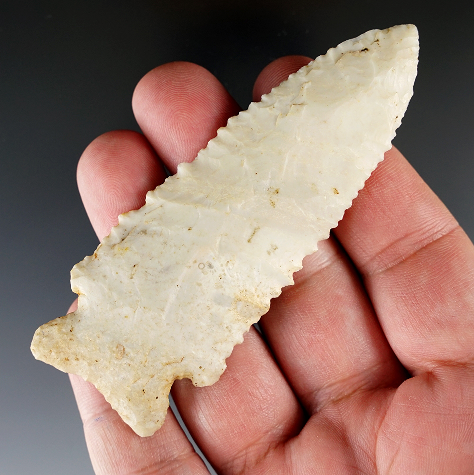 3 3/4" Highly serrated Stilwell made from Burlington Flint. Found in Calhoon Co., Illinois.