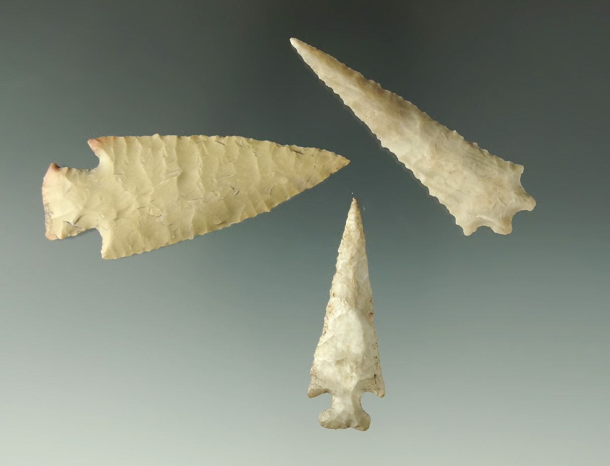 Set of three exceptional Texas and Oklahoma arrowheads, largest is 2 7/16".