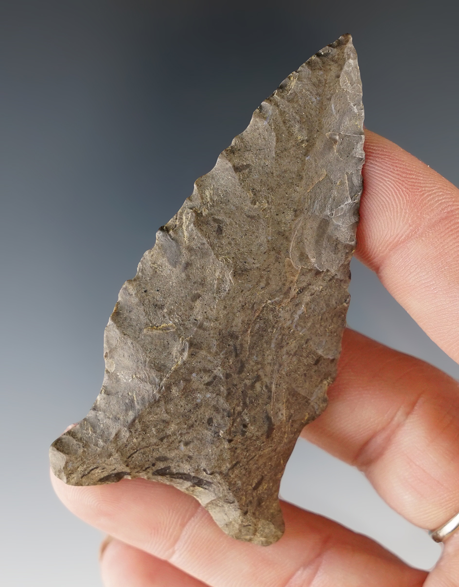 Excellent flaking and style on this 2 13/16" Greenbrier made from attractive Dover - Tennessee.