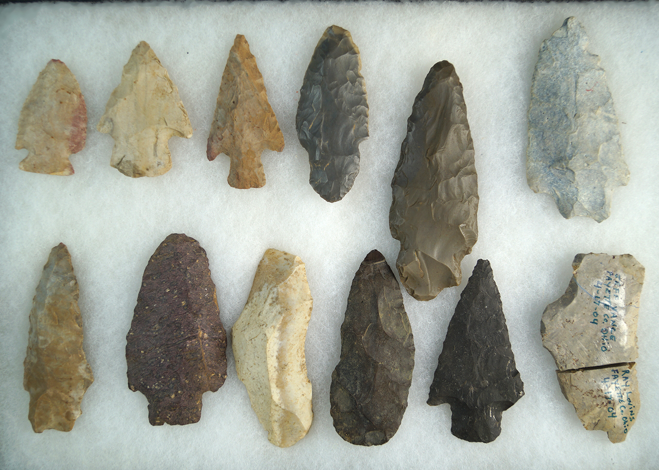 Set of 12 assorted flaked Arrowheads and Knives from various locations, largest is 3 7/8".