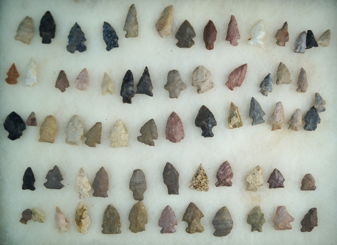 Large assortment of 65 assorted Ohio Arrowheads, largest is 1 1/2".
