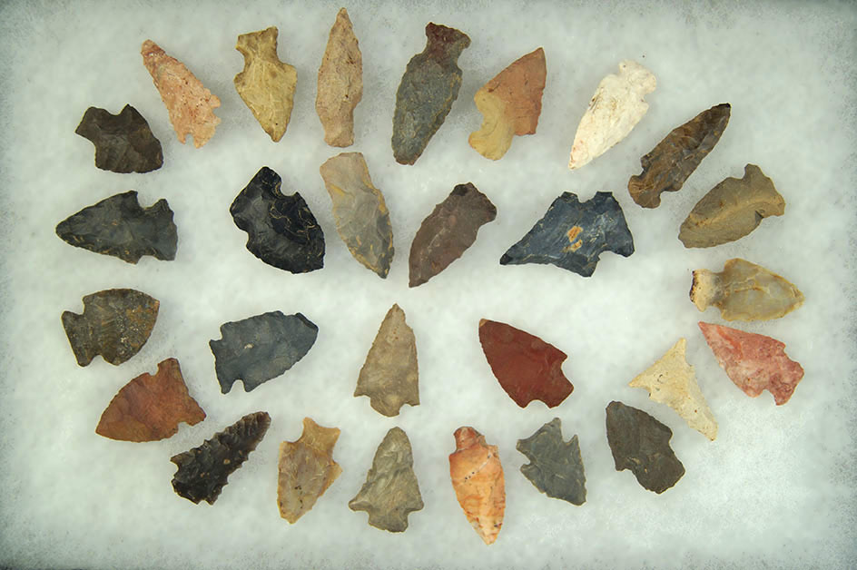 Group of assorted Ohio Arrowheads, largest is 1 7/8".