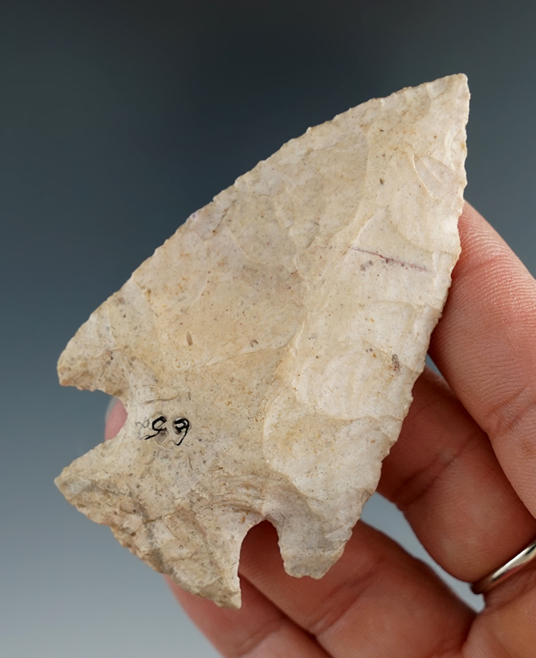 2 15/16" Snyders point found in Ray Co., Missouri. Comes with a Motley COA.