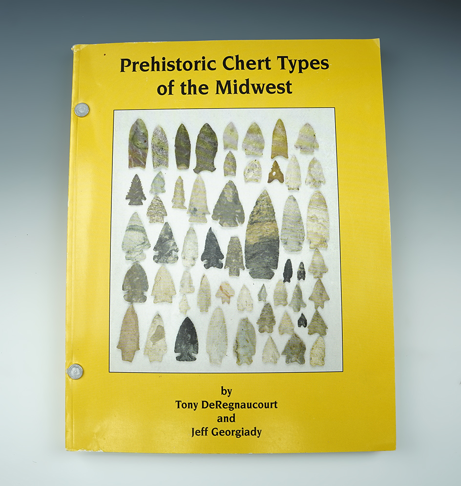 Softcover book in excellent condition "Prehistoric Chert Types of the Midwest"