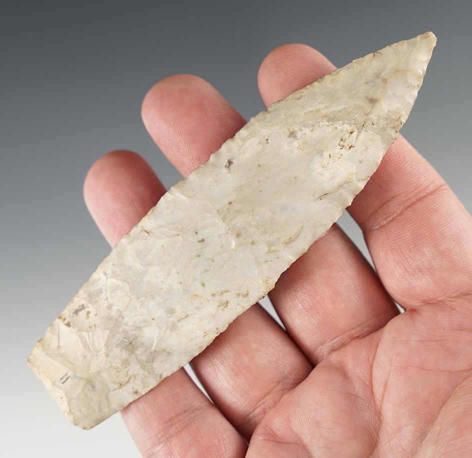 4 11/16" Agate Basin made from attractive material. Found in Illinois.