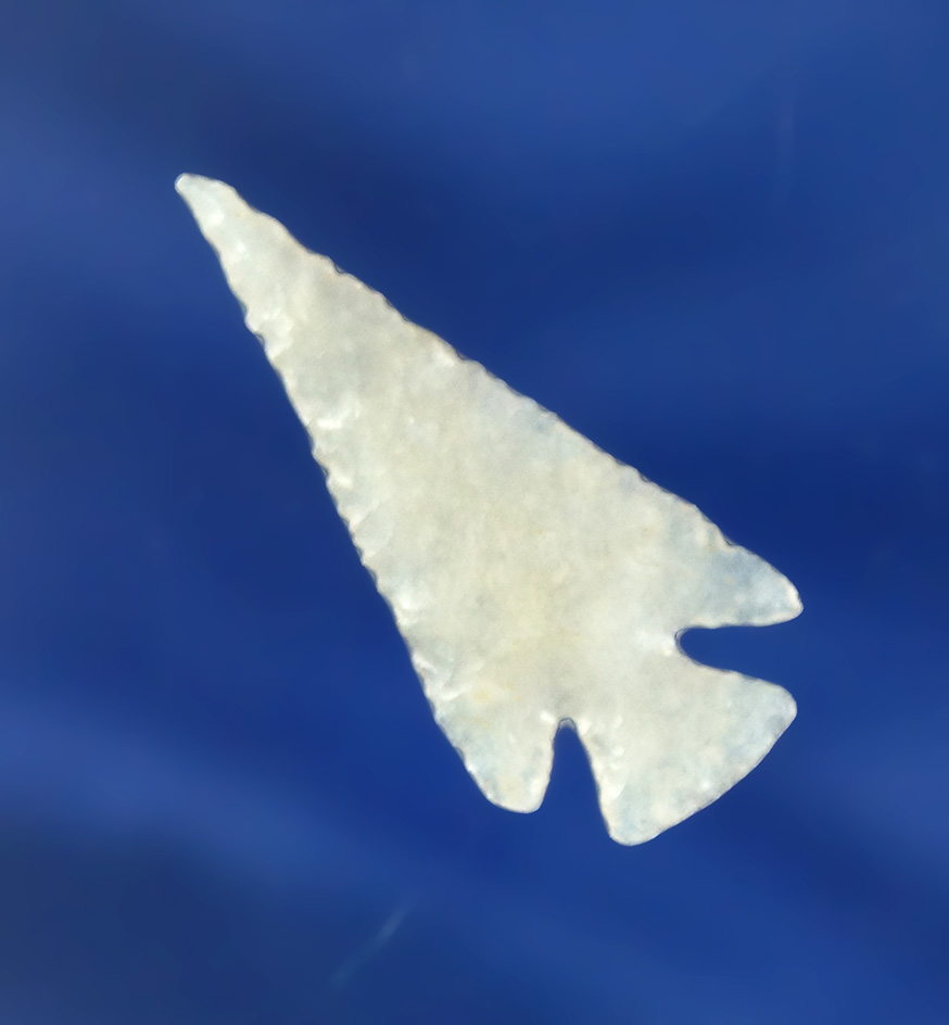 Excellent flaking and style on this 1 3/16" Rose Spring Corner Notch found in Oregon.