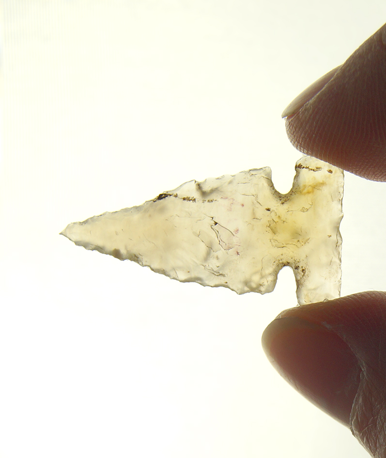 Well defined and thin 1 1/8" Sidenotch made from highly translucent agate found in Oregon
