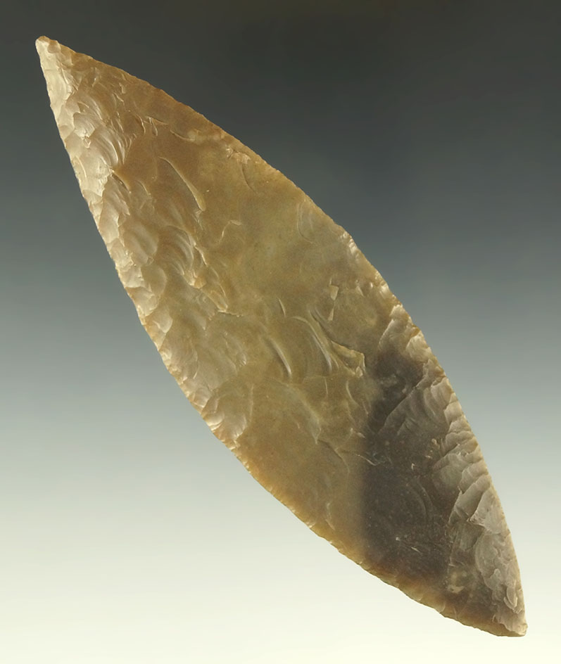 Thin and exceptional 4 13/16" Harahey Knife - Ex. Shewey - found in Texas.  Ex. Museum!