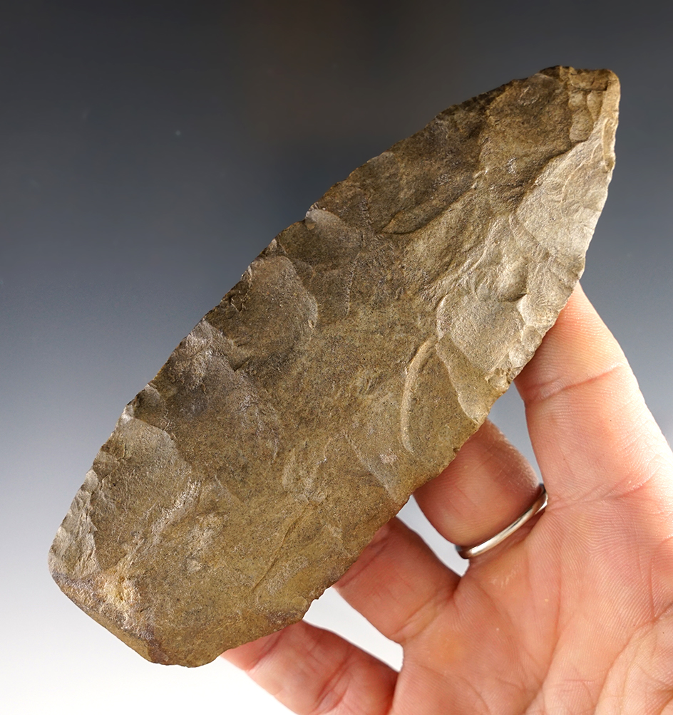 Clermont County Cache! 5" Cache Blade made from patinated tan and gray chert.