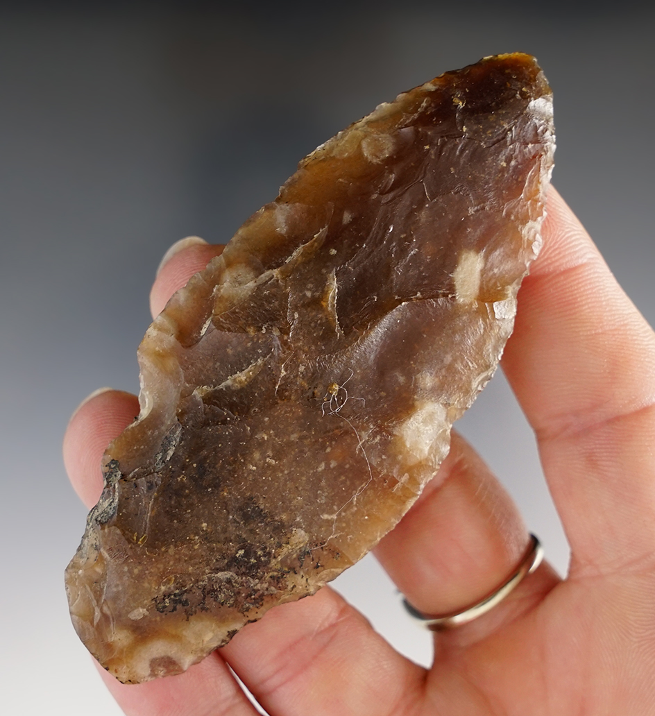 3 1/2" Parman made from tan Flint, found in Oregon. Comes with a Bennett COA.