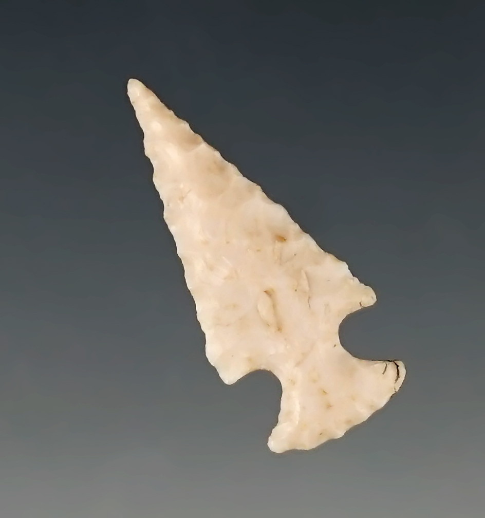 Outstanding 1" Arrow Point found in Marion Co., Illinois. Thin and very well made.