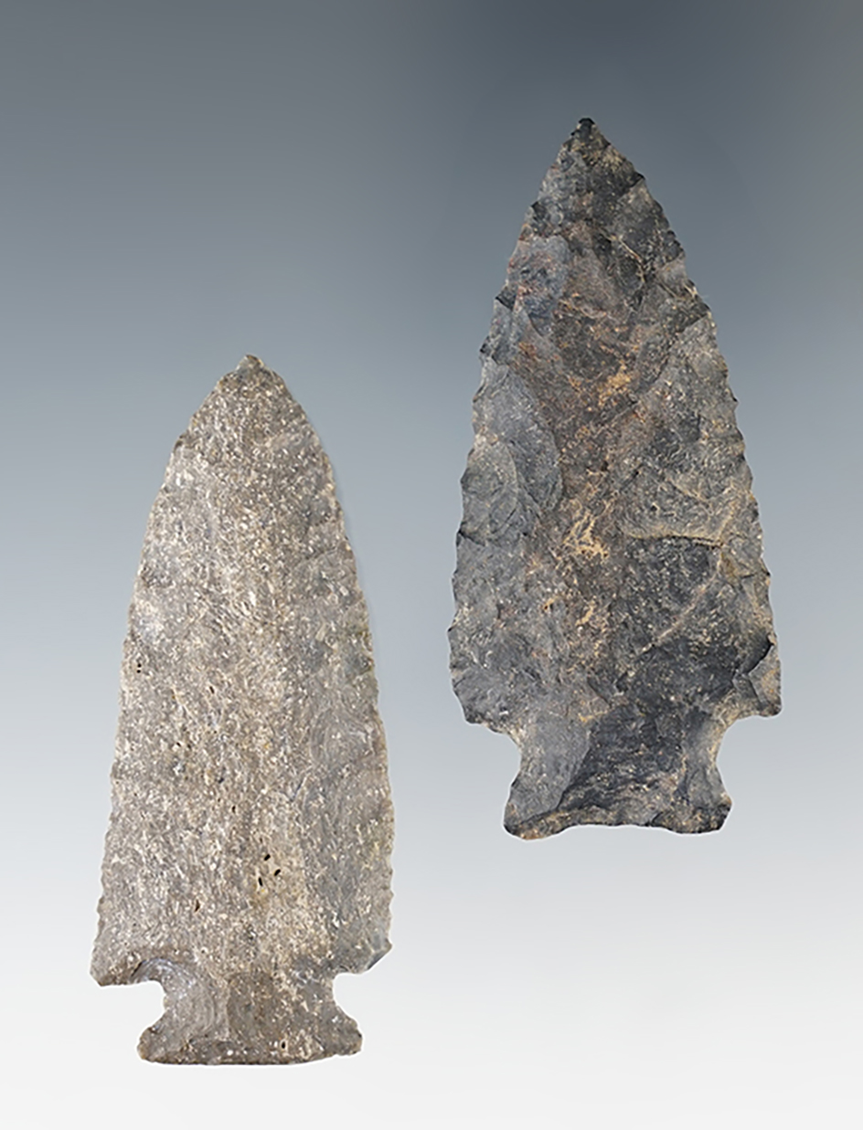 Pair of nice Ohio points in good condition. The largest is 2 9/16".