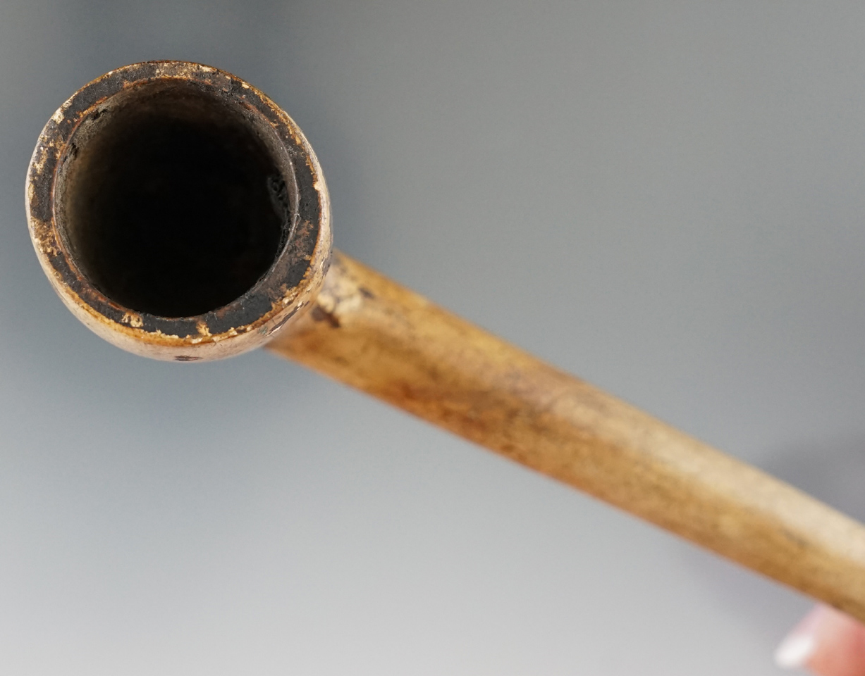 3 1/2" four sided Elbow Pipe. Historic period of Iroquois origin. Broken and glued.