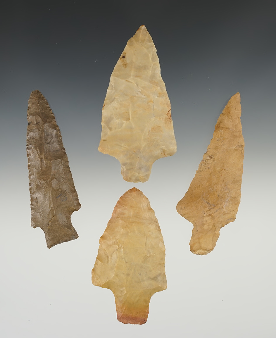 Set of 4 Southern Knives in nice condition. The largest is 3 1/2".