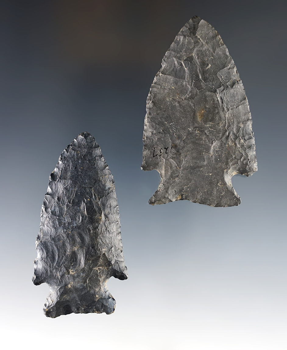 Pair of nice Cornernotch points. One was found by Lar Hothem in Fairfield Co., Ohio, 1988.