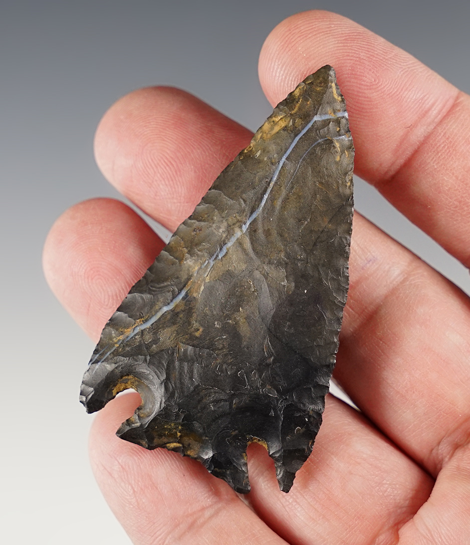 2 7/16" extremely fine Ohio Intrusive Mound point with great workmanship and patina.