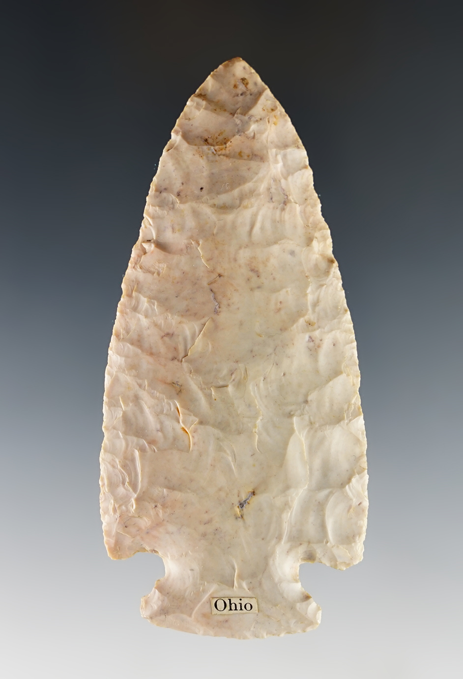 Well made 3 3/4" Archaic Cornernotch found in Ohio. Classic style. Flint Ridge Flint.
