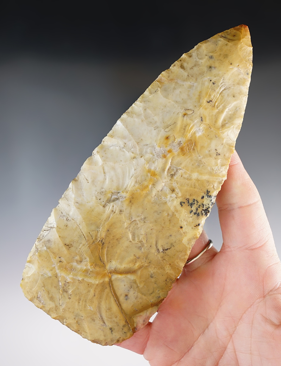 6 1/4" Hopewell Blade made from Flint Ridge Flint. Found in Allen Co., Ohio. Ex. Kendall Saunders.