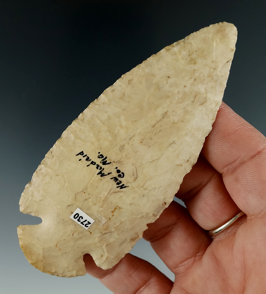 3 15/16" Nicely styled Dovetail found in New Madrid Co., Missouri.