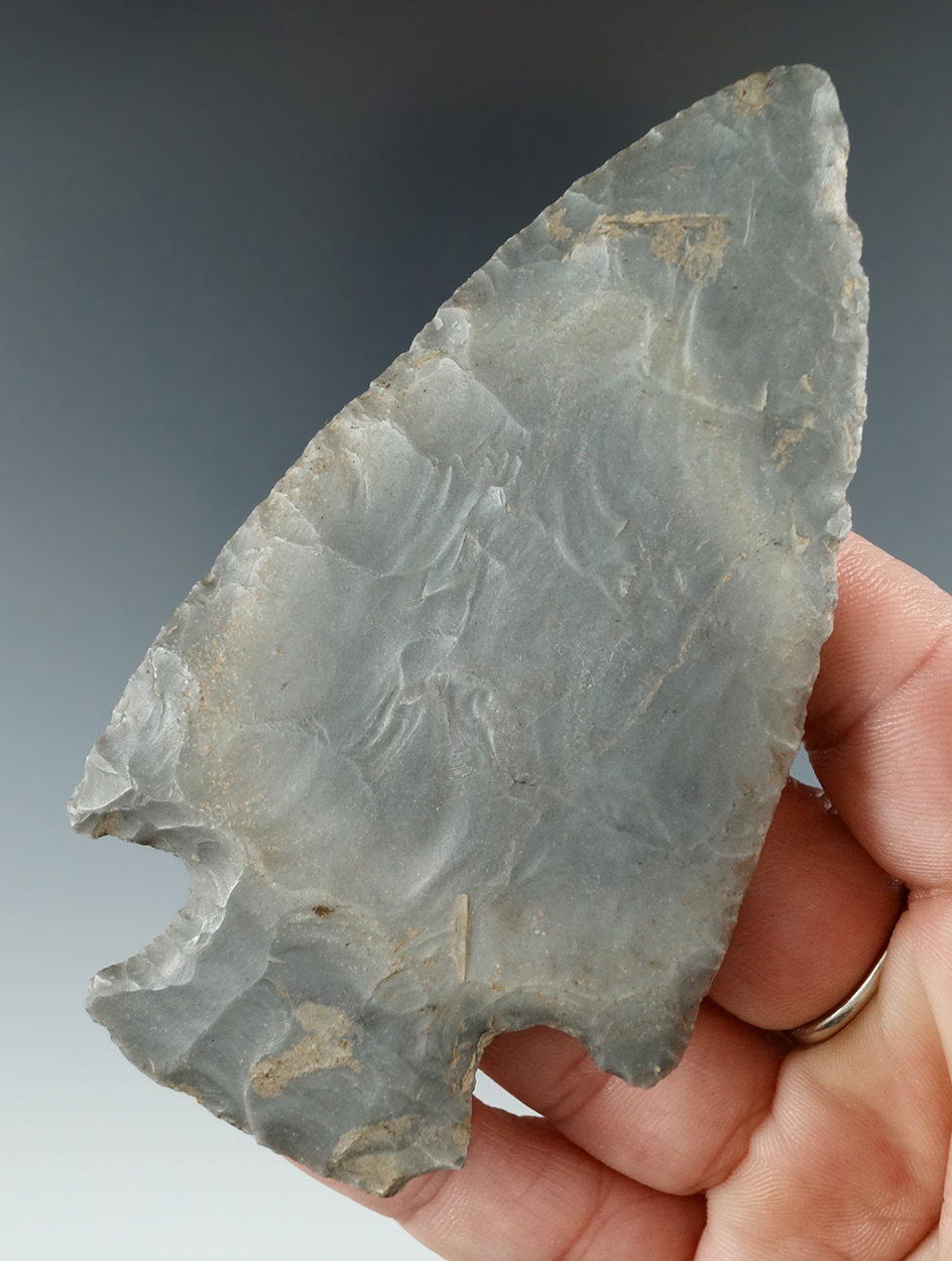 3 15/16" Hopewell found in Indiana that is thin and well flaked. Ex. Steven Lee. Pictured.