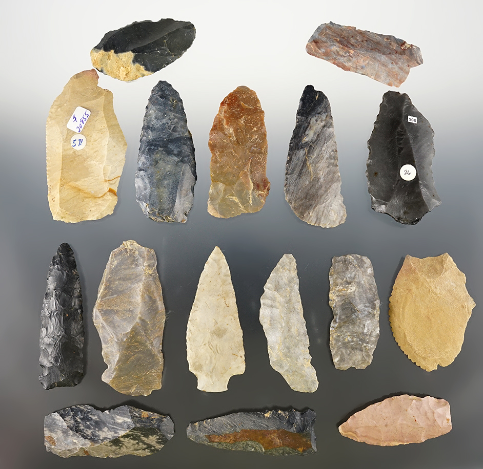 Set of Ohio Tools and points made from a variety of materials. The largest is 2 7/8".