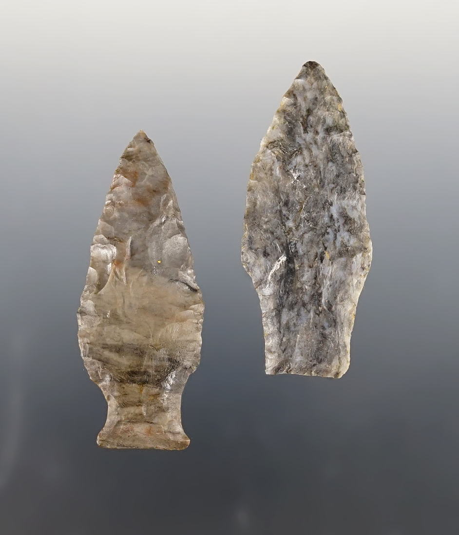 Pair of nice Ohio points including an Ashtabula and a Stemmed Knife. The largest is 2 1/2".